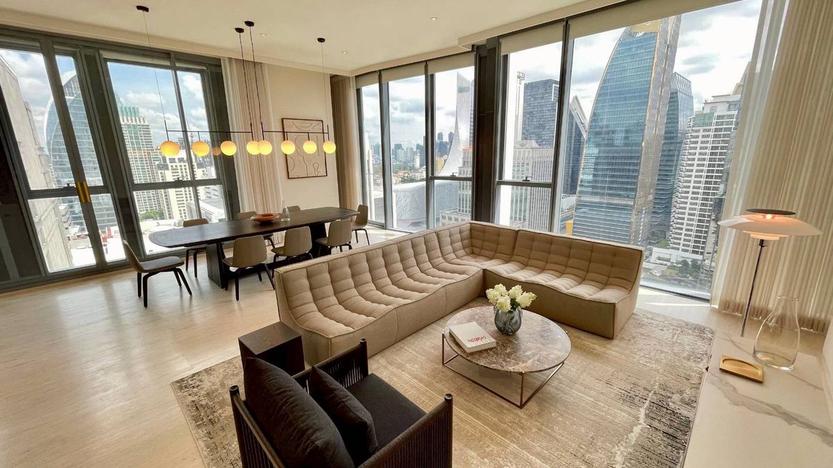 ❖ Rare Unit ❖ 168.00 sq.m. Fully Furnished | 2 Bedroom, 3 Bathrooms | Condo near BTS Phrom Phong 1 min., EmQuartier 2 mins., Emporium 2 mins ❖ Rare Unit ❖ 168.00 sq.m. Fully Furnished | 2 Bedroom, 3 Bathrooms | Condo near BTS Phrom Phong 1 min., EmQuartier 2 mins., Emporium 2 mins