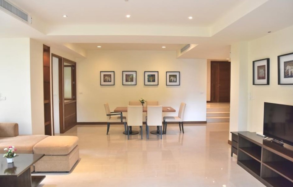 ● Pet Friendly ● 0++ Floor, 193.00 sq.m. | 3 Bedrooms, Fully Furnished | Near BRT Sathon 2 mins, BNH Hospital 4 mins, BTS Chong Nonsi 6 mins
