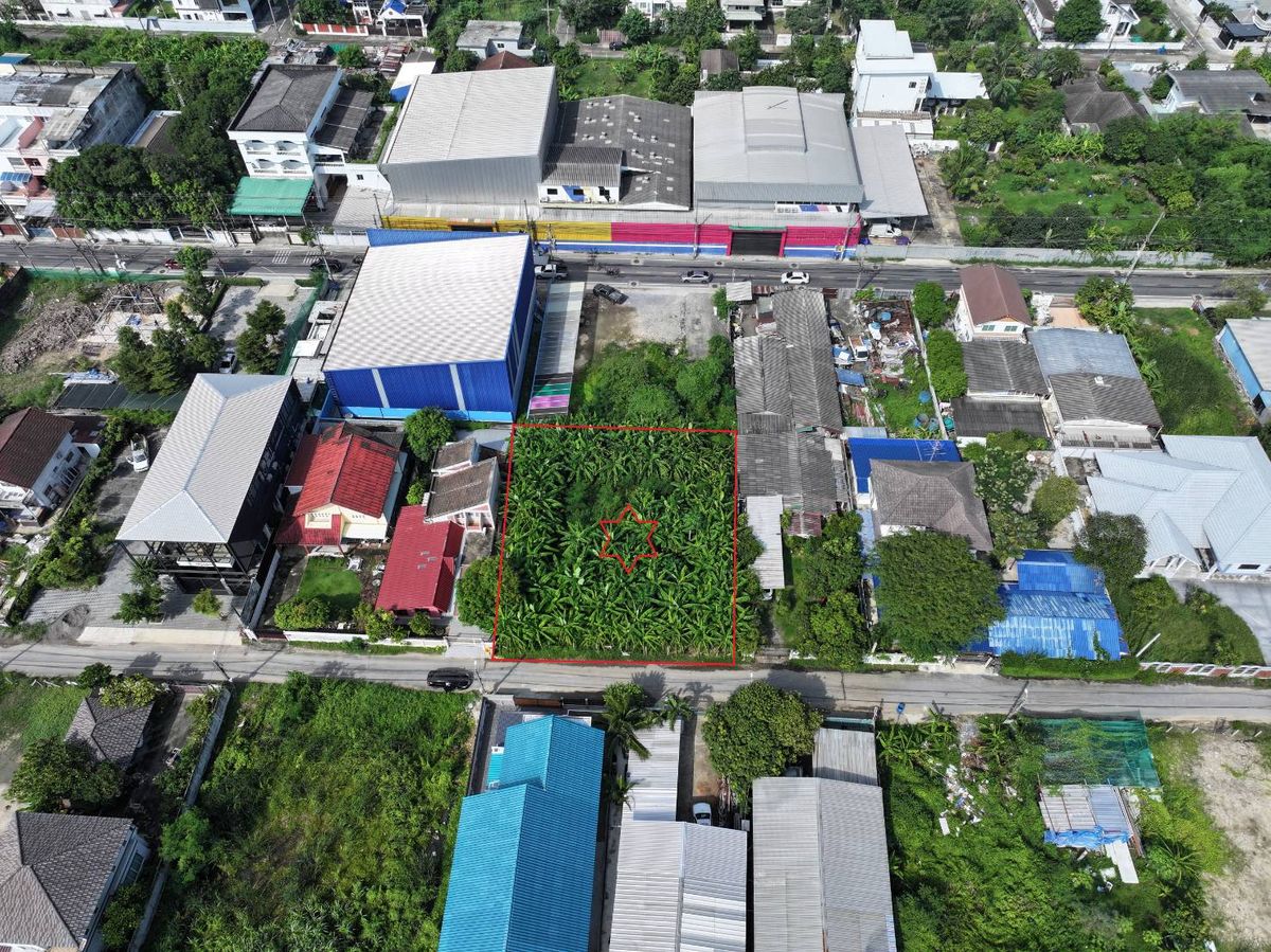Land for sale, 202 square wah, Soi Ram Intra 65, Intersection 6, near MRT Ram Intra Station, Km.6, only 800 m. Suitable for investment as a home office, office or single house. Special price!! Land for sale, 202 square wah, Soi Ram Intra 65, Intersection 6, near MRT Ram Intra Station, Km.6, only 800 m. Suitable for investment as a home office, office or single house. Special price!!