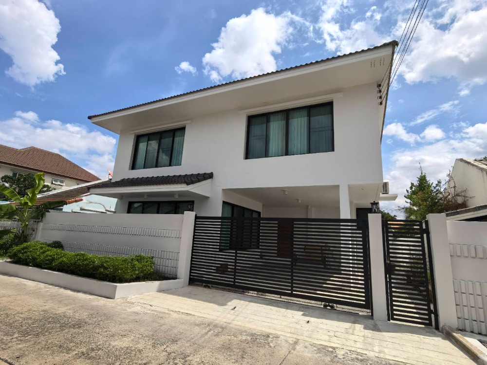 ขาย/เช่า บ้านเดี่ยว 2 ชั้นสร้างใหม่สไตล์โมเดิร์น หมู่บ้านกฤษดานคร แจ้งวัฒนะ น้ำไม่ท่วม ขาย/เช่า บ้านเดี่ยว 2 ชั้นสร้างใหม่สไตล์โมเดิร์น หมู่บ้านกฤษดานคร แจ้งวัฒนะ น้ำไม่ท่วม