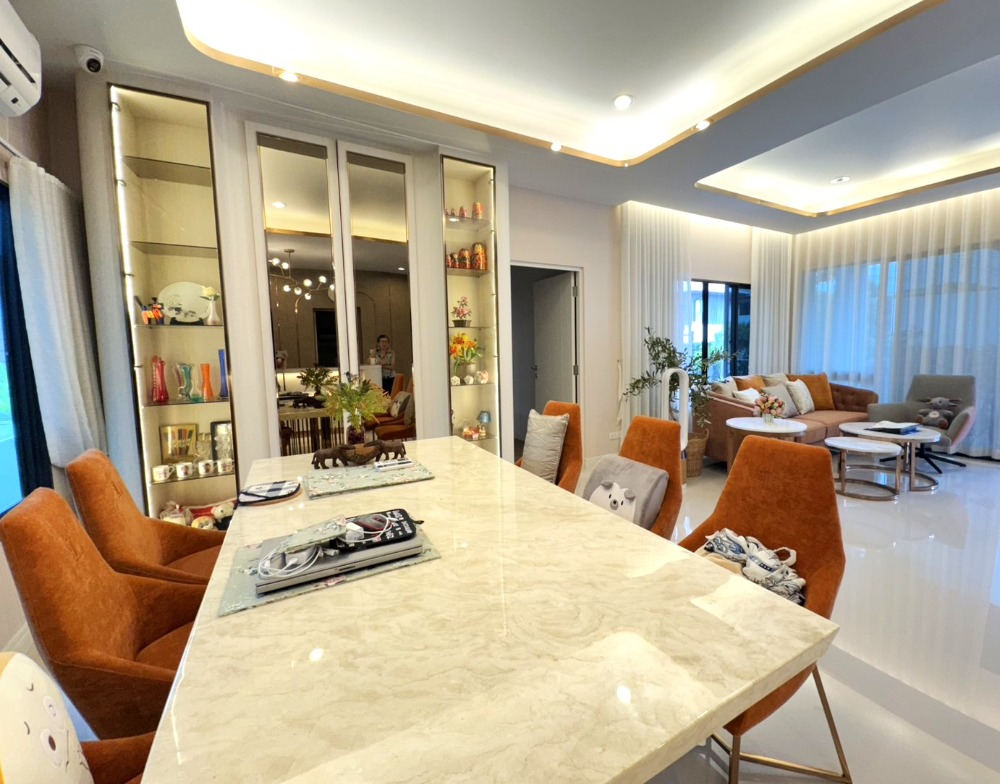 บ้านหรู ตกแต่งหรู Burasiri Pattanakan 300 Sq.m 🔥🔥LineID: @RizzEstate (มี@ ข้างหน้า)