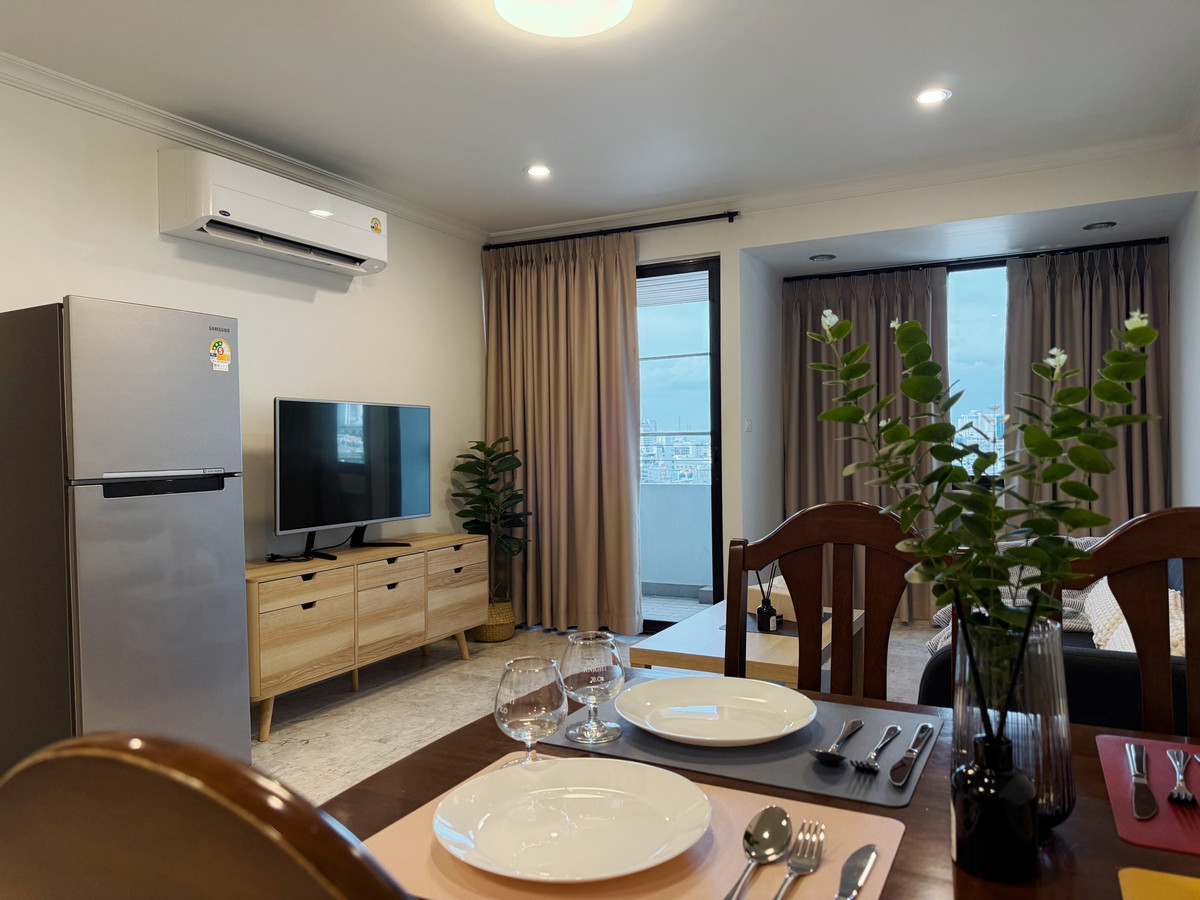 ปล่อยเช่าคอนโดสี่พระยาริเวอร์วิว ห้อง renovate ใหม่ ใกล้หัวลำโพง จุฬาฯ สีลม เยาวราช