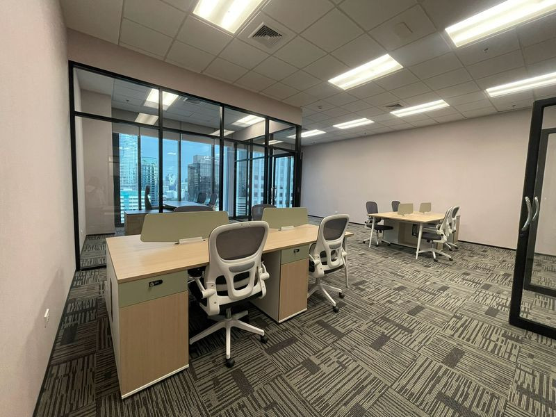 ออฟฟิศ Full Furnished เริ่ม 40-200 ตรม. พร้อมเข้าทำงาน BTS ชิดลม เดินทางสะดวกมาก