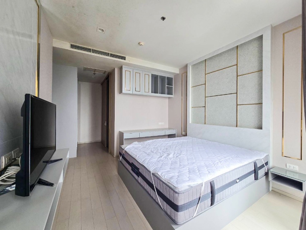 ♦ High floor ♦ B Tower, 35+ Floor, Type B01 | 75.45 sq.m. 2 beds | Condo skywalk connect to BTS ploenchit and Central Embassy – รูปที่ 3