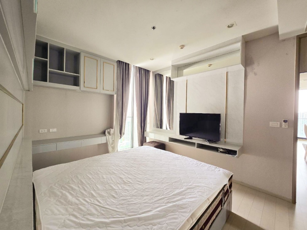 ♦ High floor ♦ B Tower, 35+ Floor, Type B01 | 75.45 sq.m. 2 beds | Condo skywalk connect to BTS ploenchit and Central Embassy – รูปที่ 4
