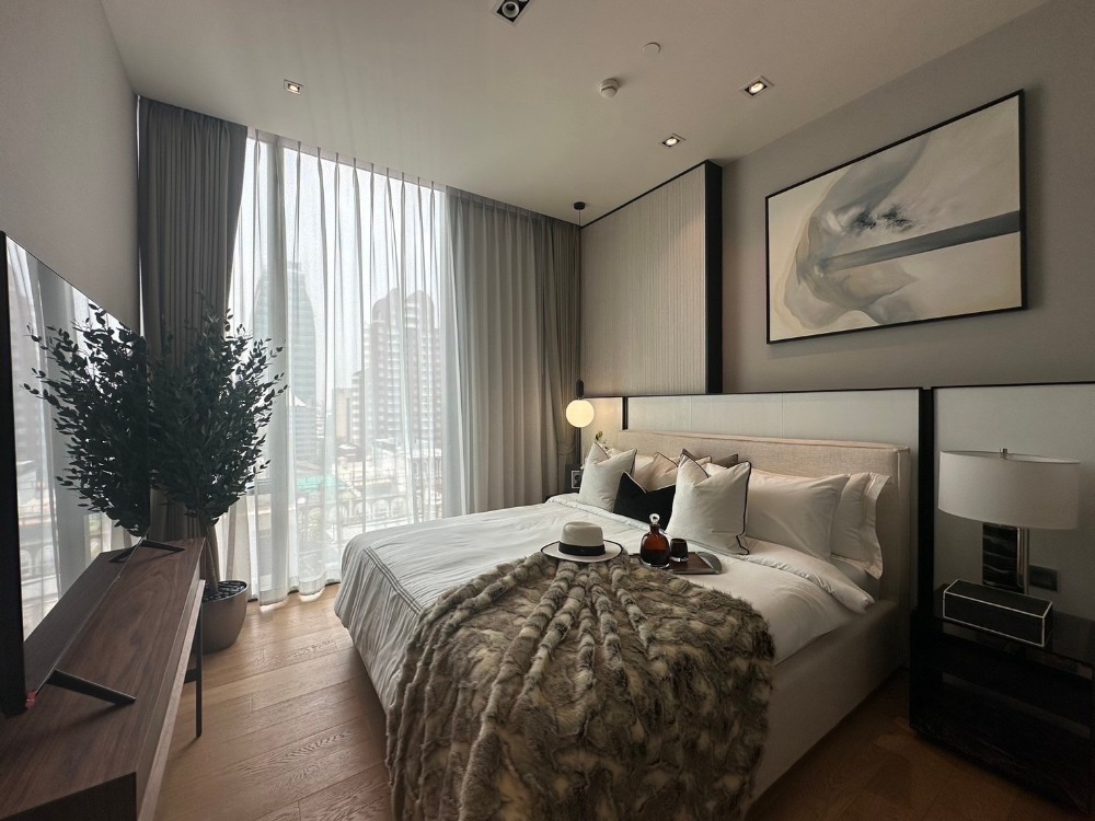 74sqm Elegant Luxury 2 bedrooms for rent at 28 Chidlom – รูปที่ 2