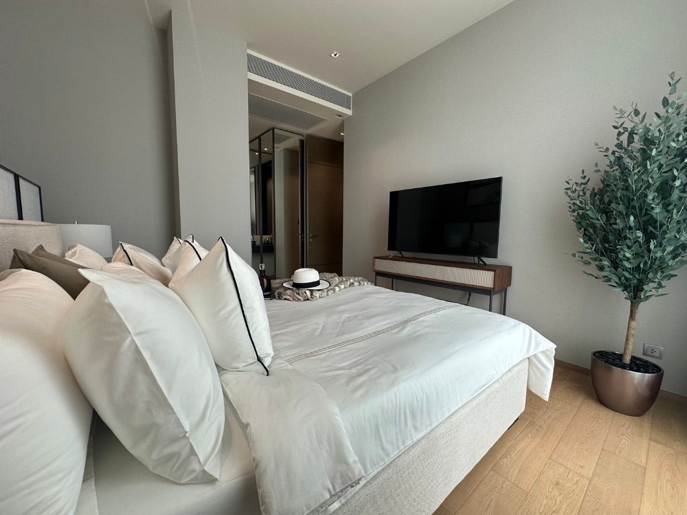 74sqm Elegant Luxury 2 bedrooms for rent at 28 Chidlom – รูปที่ 4