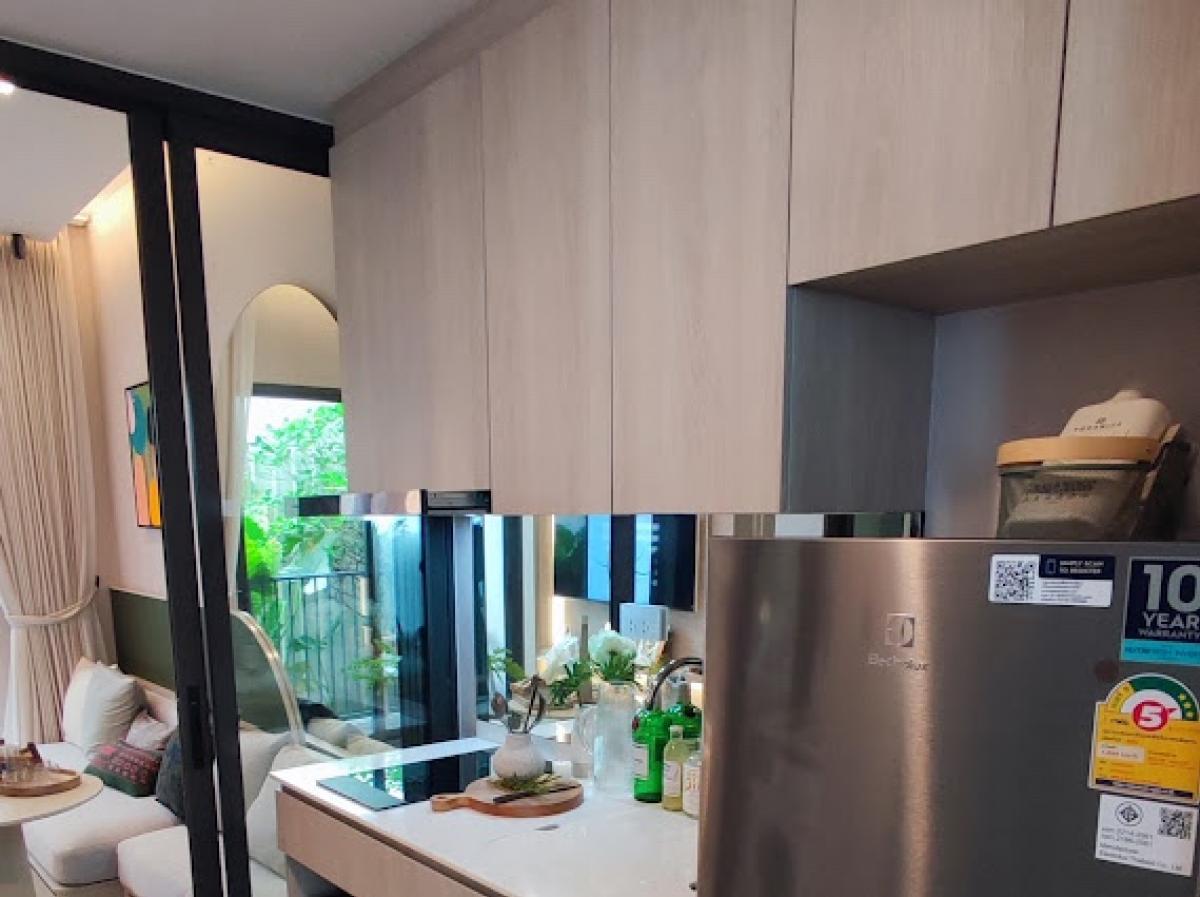 Hot Deal‼️ 𝙍𝙚𝙛𝙚𝙧𝙚𝙣𝙘𝙚 Sathorn - Wongwian Yai 1Bedroom 4.69 Mb. Call 0946242014 Nui Hot Deal‼️ 𝙍𝙚𝙛𝙚𝙧𝙚𝙣𝙘𝙚 Sathorn - Wongwian Yai 1Bedroom 4.69 Mb. Call 0946242014 Nui