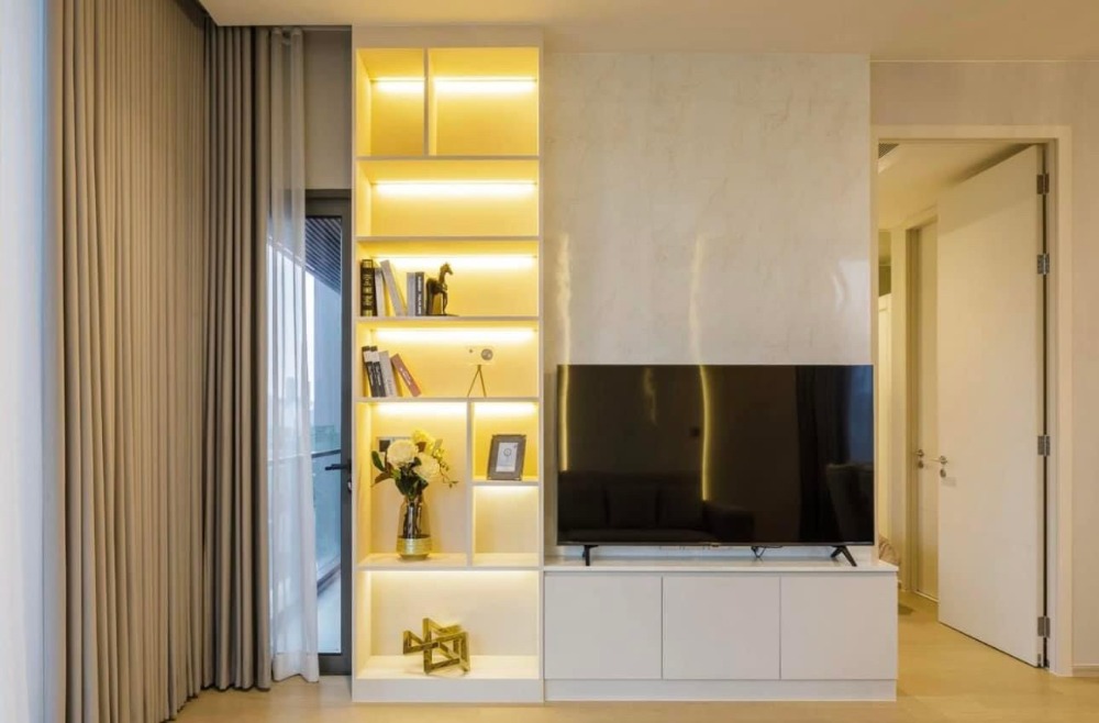 ♦ Super Luxury ♦ ชั้น 10+ 95.00 ตร.ม. | 2 ห้องนอน 2 ห้องน้ำ | คอนโดใกล้ BTS ทองหล่อ 190 ม., เมเจอร์ ซีนีเพล็กซ์ สุขุมวิท 550 ม. – รูปที่ 2