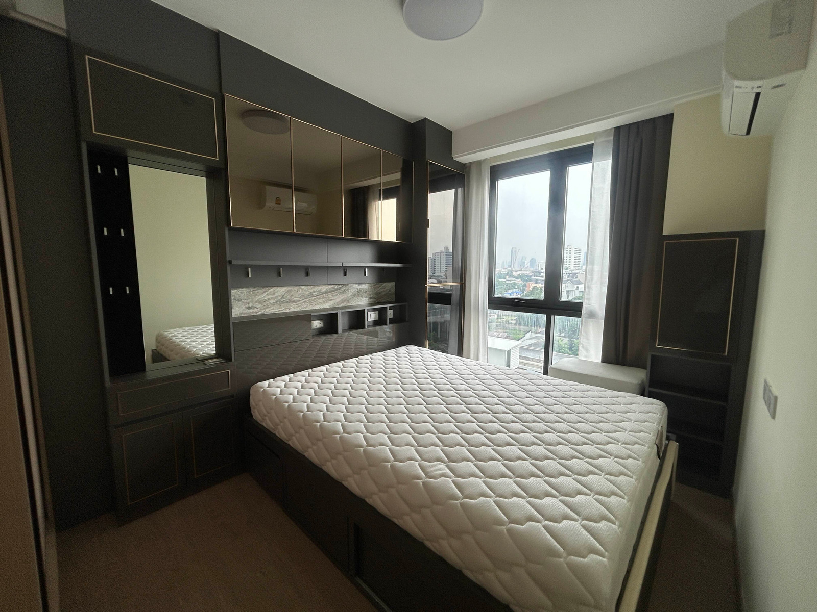 For rent: Regal sathorn condo, next to Narathiwat Ratchanakarin Road, BRT Chan Road For rent: Regal sathorn condo, next to Narathiwat Ratchanakarin Road, BRT Chan Road
