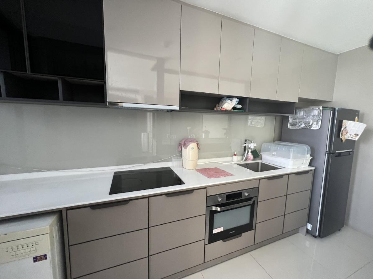 ขาย333Riverside 2นอน2น้ำ ห้องใหญ่87ตรม. ชั้นกำลังดี ระดับสายตา เหมาะสำหรับคนชอบชั้นไม่สูง ห้องพร้อมเฟอร์ วิวโค้งน้ำชัด สวนชัด เห็นวิวแม่น้ำ รัฐสภา รถไฟฟ้าทั้งในห้องนอนและห้องรับแขก โทรเลย 095 654 4949  – รูปที่ 3