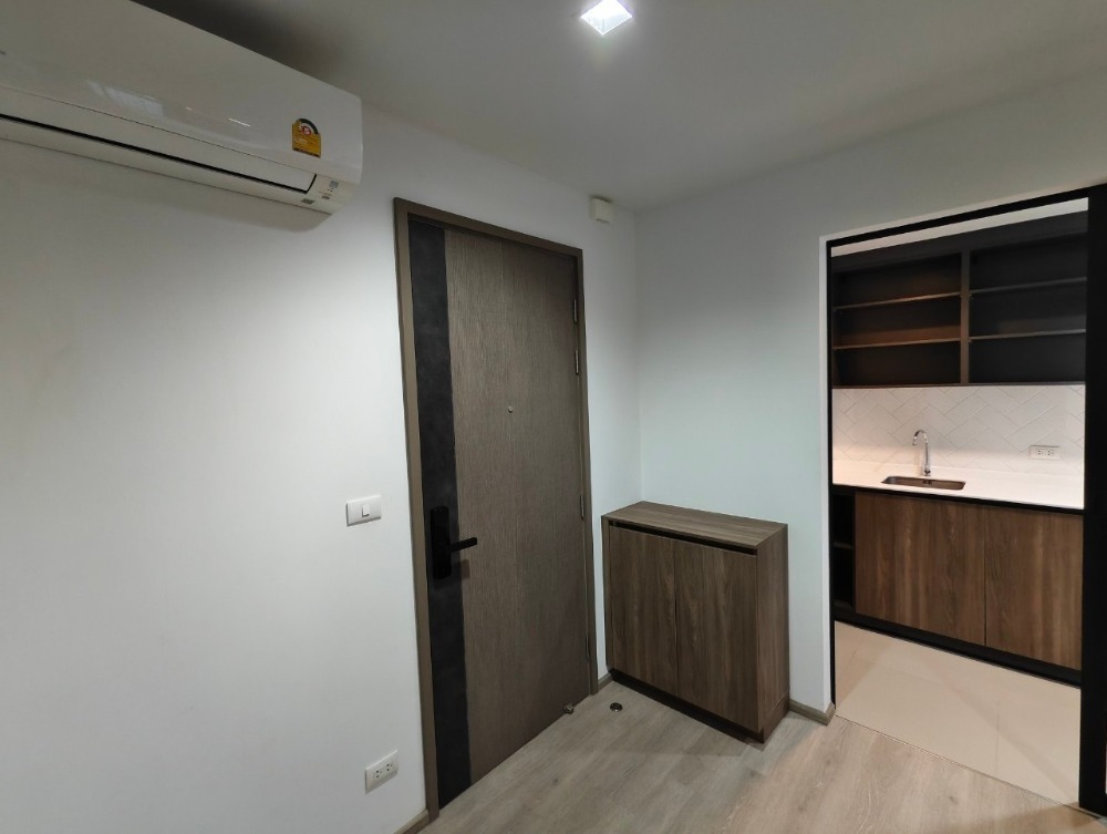 🚪 The Line Phahonyothin Park 🛏️ห้องสวย ✨มีหลายห้อง 🌐 ทำเลดี📍ชั้นสูง 🌤️วิวสวย 🛋️เฟอร์นิเจอร์ครบ 📺เครื่องใช้ไฟฟ้าครบ (ราคาพิเศษ) 🚪 The Line Phahonyothin Park 🛏️ห้องสวย ✨มีหลายห้อง 🌐 ทำเลดี📍ชั้นสูง 🌤️วิวสวย 🛋️เฟอร์นิเจอร์ครบ 📺เครื่องใช้ไฟฟ้าครบ (ราคาพิเศษ)