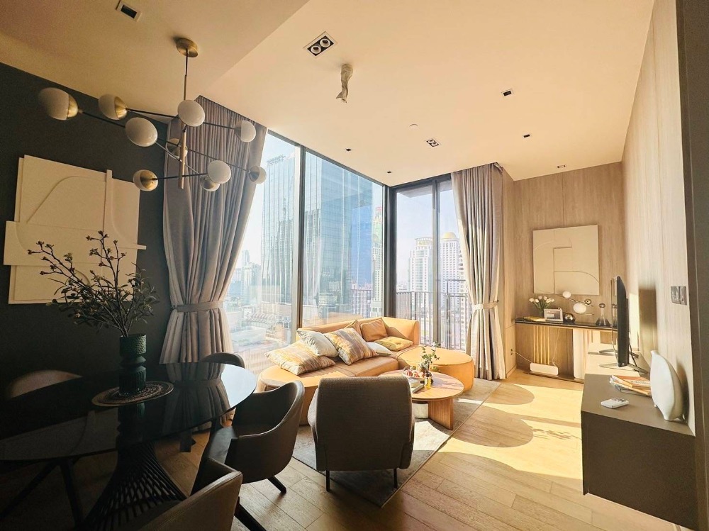 Condo for rent 28 Chidlom, fully furnished condo, ready to move in, close to Chidlom BTS, only 280 meters!!