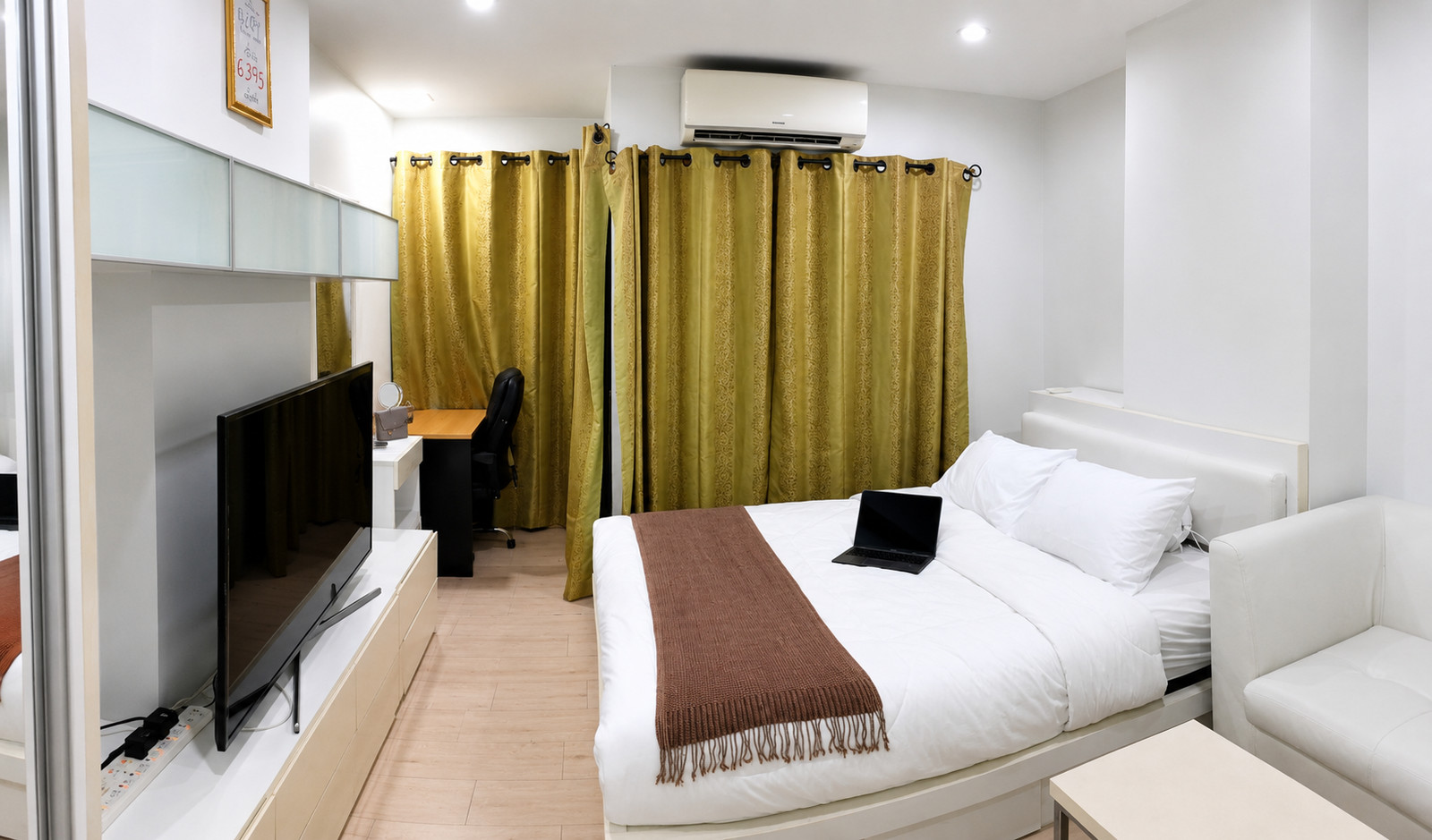 For sale: The Viva Condo for Rent, only 250 m. from BTS Wongwian Yai.