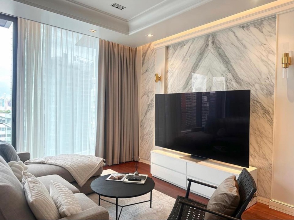 ♦ Pet friendly ♦ ชั้น 20+ 135.00 ตร.ม. | 2 ห้องนอน ตกแต่งครบ | ใกล้ BTS พร้อมพงษ์ 2 นาที, EmQuartier 3 นาที, โรงพยาบาลสมิติเวช สุขุมวิท 4 นาที – รูปที่ 3