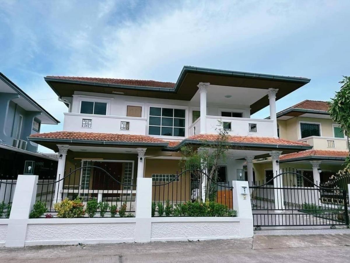 #HOUSE FOR RENT, 4 BEDROOMS 3 BATHROOMS @40000 BAHT📢📢