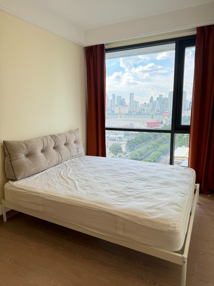 🔥 Selling with tenants 🔥 Regal Condo Sathorn - Naradhiwas 🔥 Selling with tenants 🔥 Regal Condo Sathorn - Naradhiwas