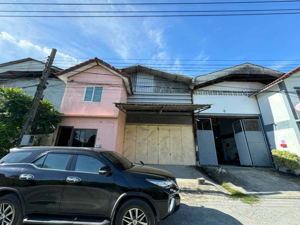 Warehouse for sale, Bang Pla Soi 2