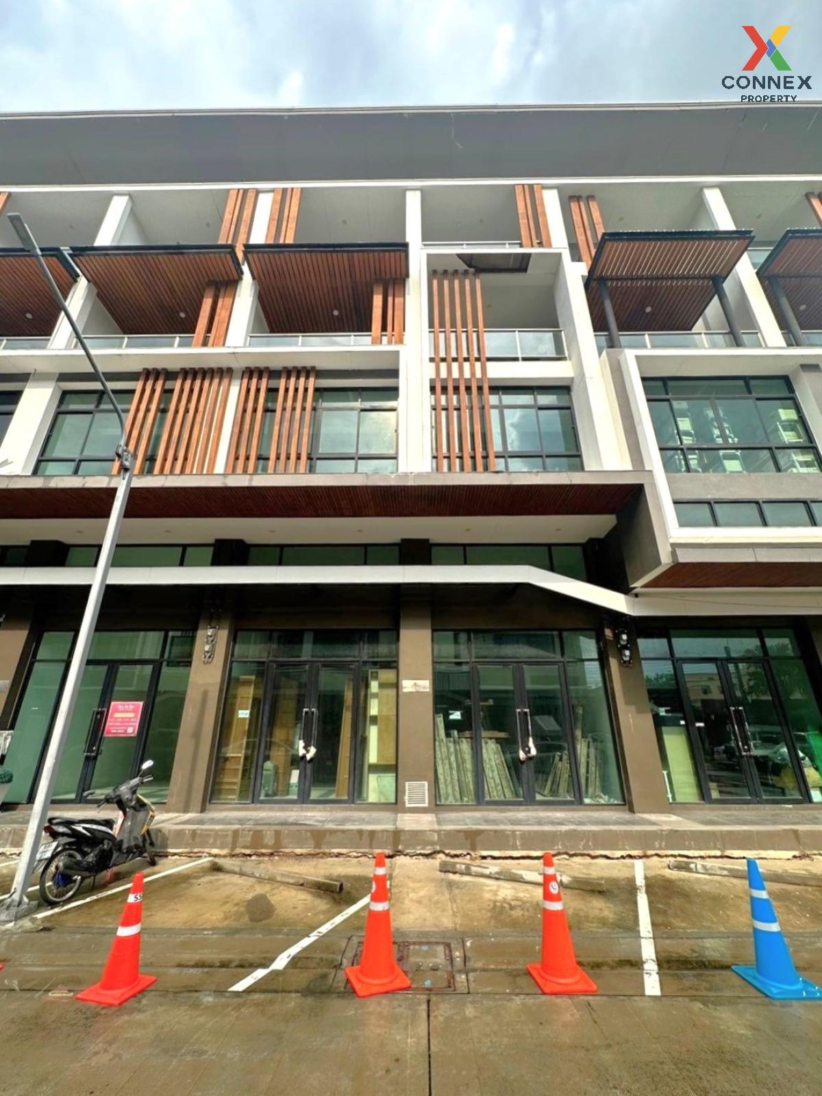 ขายชีวา บิซ โฮม เอกชัย - บางบอน โฮมออฟฟิศ 4.5 ชั้น ติดถนนใหญ่ บางบอน เขต บางบอน กรุงเทพ CX-106110 ขายชีวา บิซ โฮม เอกชัย - บางบอน โฮมออฟฟิศ 4.5 ชั้น ติดถนนใหญ่ บางบอน เขต บางบอน กรุงเทพ CX-106110