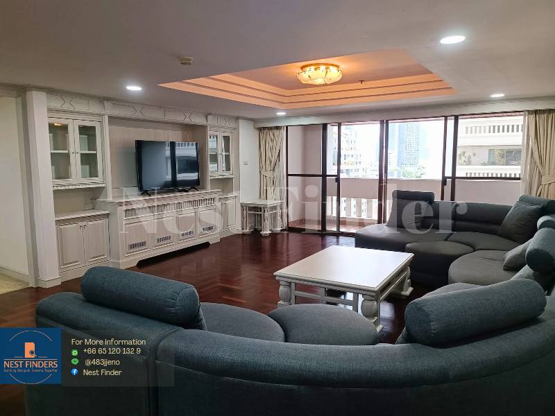 3-Bedroom Plus Pet Friendly Apartment for Rent at Sukhumvit 49