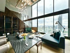🔥Quinn Sukhumvit 101🔥(Duplex 3 ห้องนอน 3 ห้องน้ำ 4 ที่จอด, 139 ตร.ม.) เพียง 24.34 MB เท่านั้น!! Tel.0922635410 (เอิร์ธ)