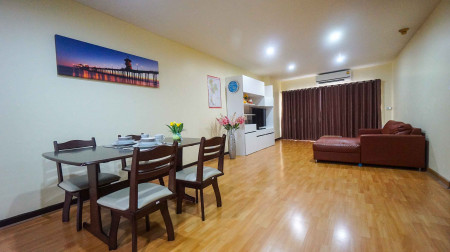 Sea view condo for sale in Sriracha, Eastern Tower 2BR 115 sqm Sea view condo for sale in Sriracha, Eastern Tower 2BR 115 sqm