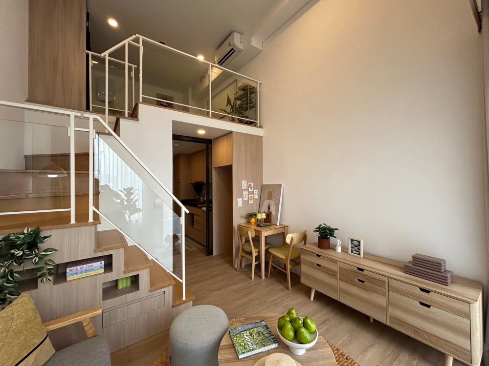 For Sell‼️ New... 📍LANDMARK @MRTA Station 2-storey condo, ready to move in, in the Rama 9 area. For Sell‼️ New... 📍LANDMARK @MRTA Station 2-storey condo, ready to move in, in the Rama 9 area.