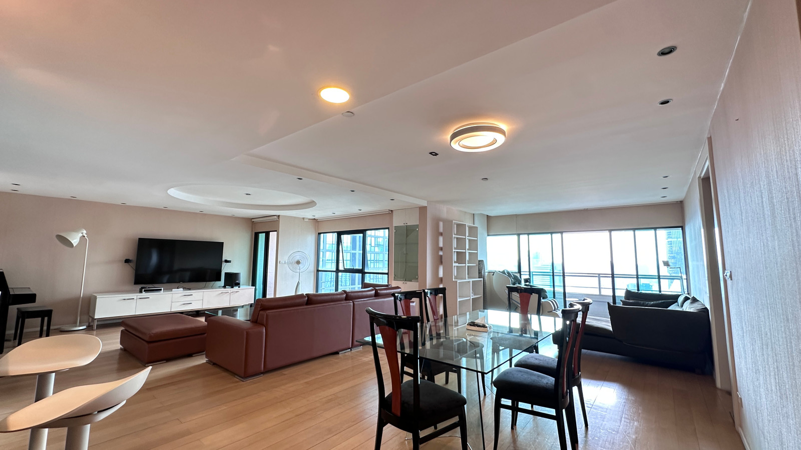 💎วิวพาโนราม่า 3 ด้าน Sathorn Garden Condo ชั้น 37  💎  ที่สุดของคอนโดหรู ใจกลางสาทร ในราคาที่คุ้มที่สุดในโครงการ!