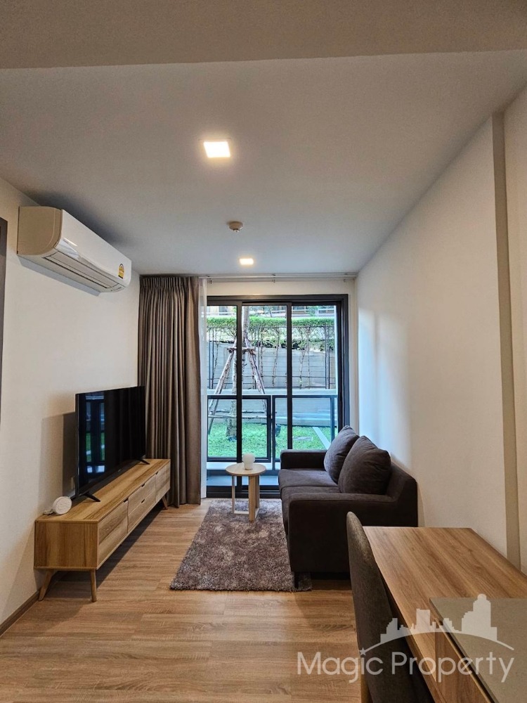 1 Bedroom For Sale in Taka Haus Ekkamai 12 Condominium, Watthana, Bangkok