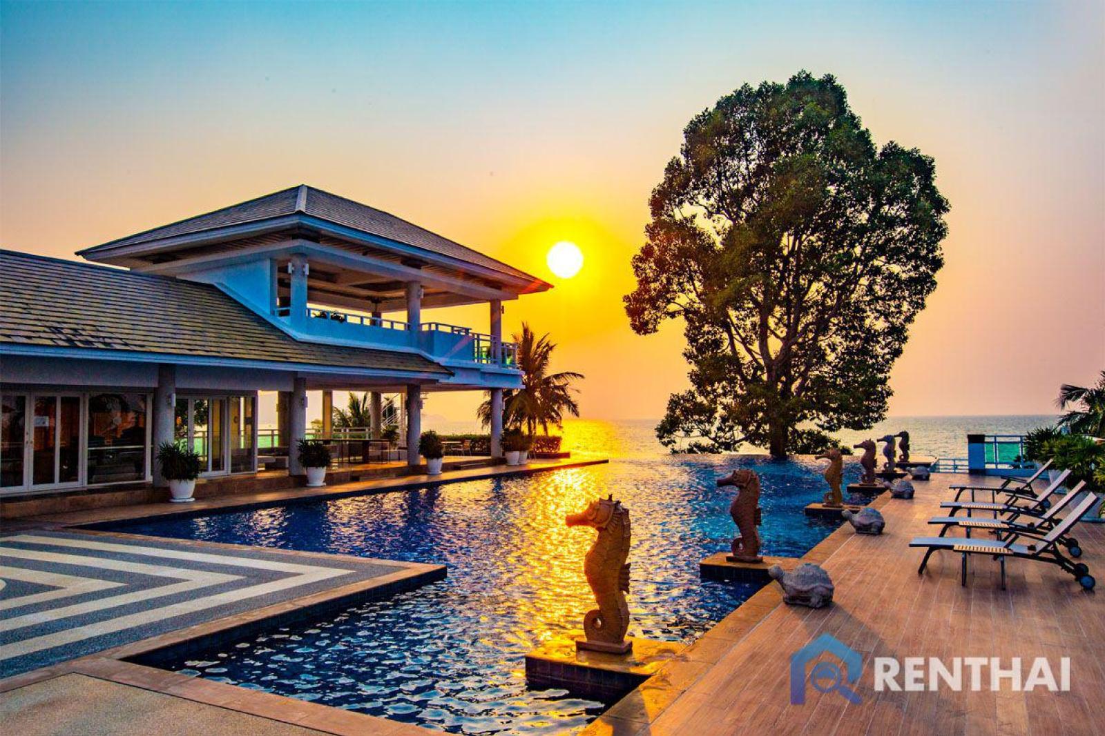 สำหรับ ขาย บ้าน 4 ห้องนอน ที่ Baan Talay Pattaya