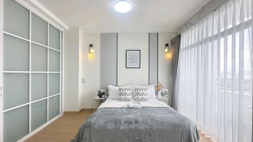 Very big room, special price‼️Good location, on Pattanakarn Road, beautifully decorated 