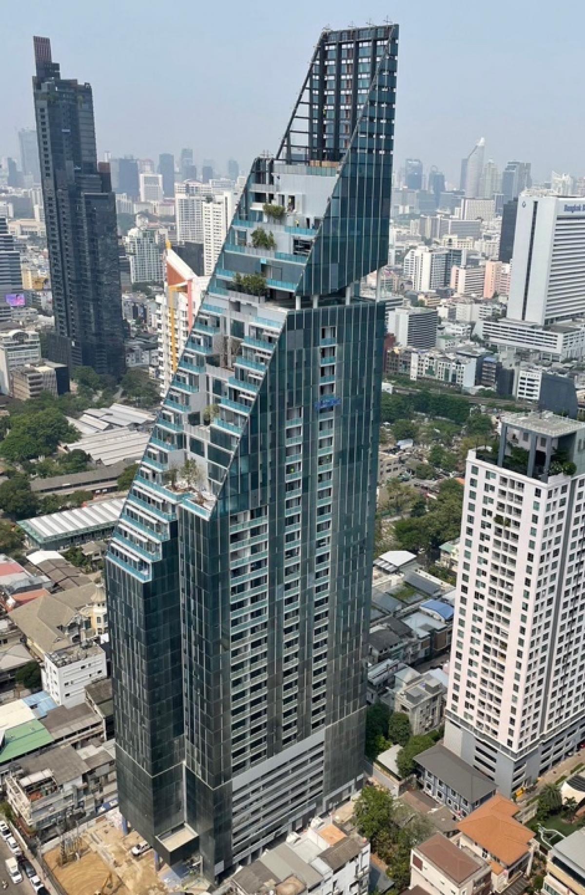 () Tait sathorn 12. floor 29. Special sky garden floor () Tait sathorn 12. floor 29. Special sky garden floor