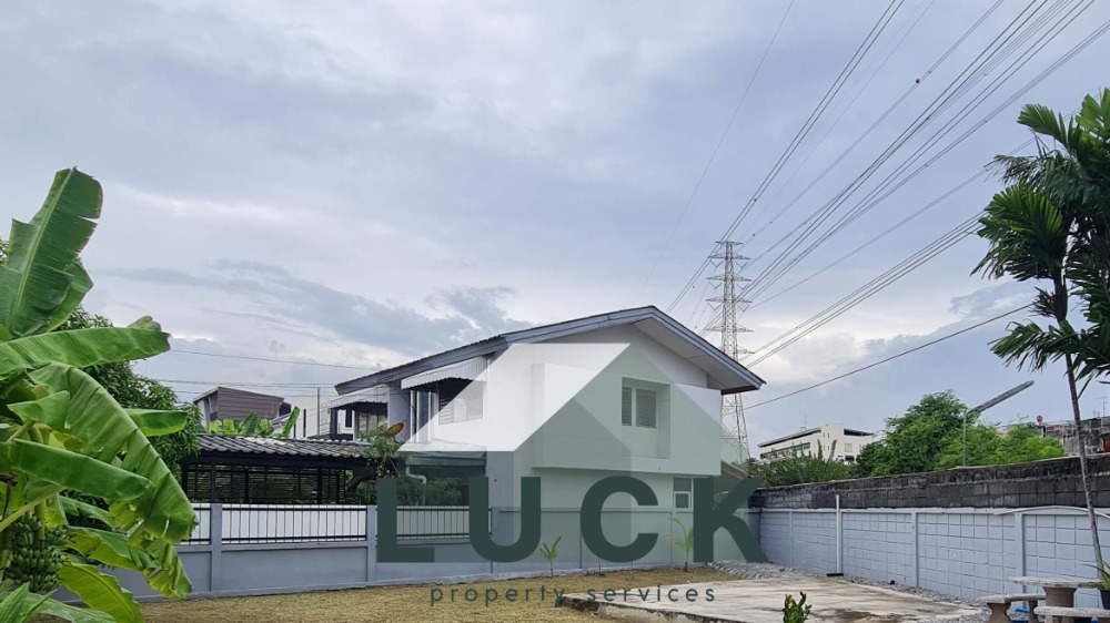 LUCK 🏠ขายบ้านเดี่ยว พัฒนาการ ย่านฮิตใกล้ทองหล่อ-เอกมัย บ้านหลังมุมจากถนนหลัก 150 เมตร !! LUCK 🏠ขายบ้านเดี่ยว พัฒนาการ ย่านฮิตใกล้ทองหล่อ-เอกมัย บ้านหลังมุมจากถนนหลัก 150 เมตร !!
