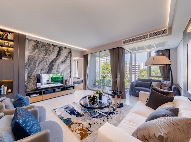 ● Prime Location ● 0++ floor 113.00 sq.m. | 3 beds 3 baths | near Patumwan Demonstration School 1 mins, Srinakharinwirot University 2 mins, Benchasiri Park 6 mins, EmQuartier 6 mins ● Prime Location ● 0++ floor 113.00 sq.m. | 3 beds 3 baths | near Patumwan Demonstration School 1 mins, Srinakharinwirot University 2 mins, Benchasiri Park 6 mins, EmQuartier 6 mins
