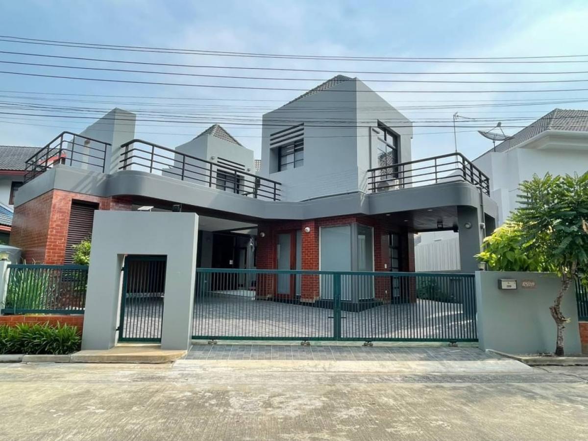 For rent: Makmai Village, Ram Intra Road, 65,000 baht For rent: Makmai Village, Ram Intra Road, 65,000 baht