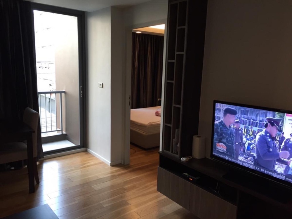 For rent Focus at Ploenchit 1 bed special deal