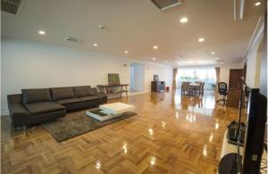 Sachayan Court Sukhumvit 20 for rent 270 sqm 3beds 3baths 85,000 per month