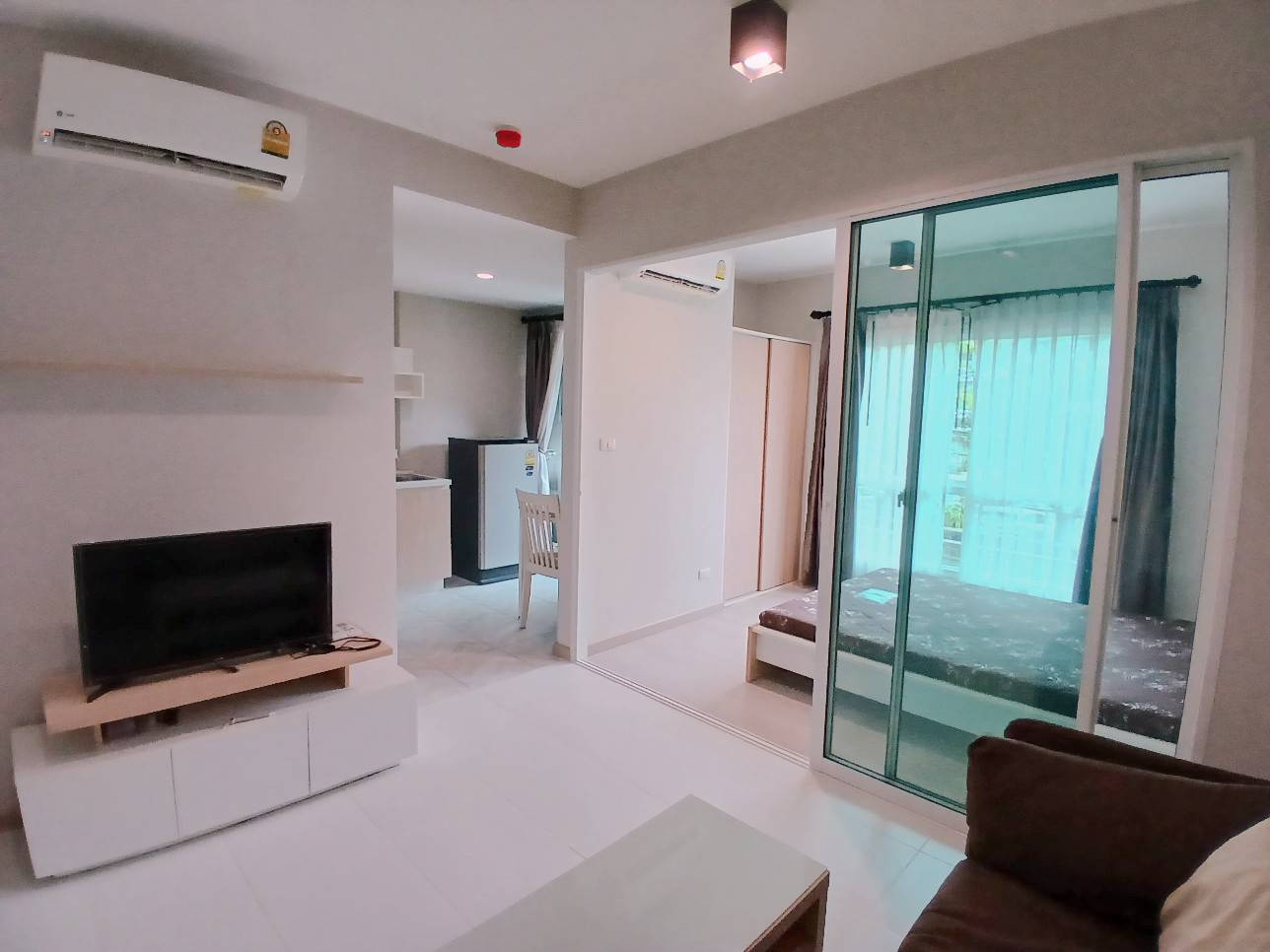 For rent: Tempo Quad Saphan Mai, BTS Sai Yud, washing machine included, call 099-998-3897