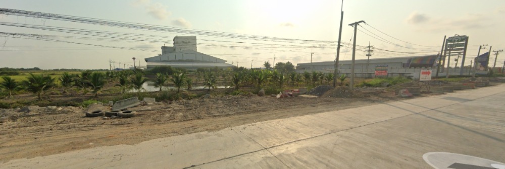 Land for rent for petrol station or agriculture Land for rent for petrol station or agriculture