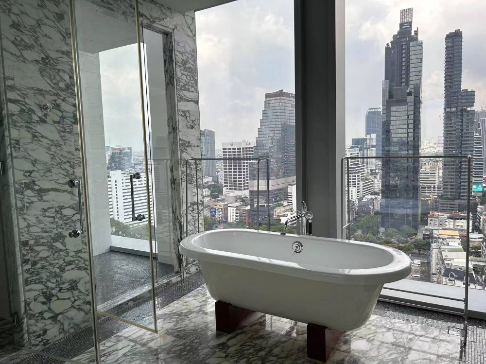 The Ritz Carlton mahanakorn residence