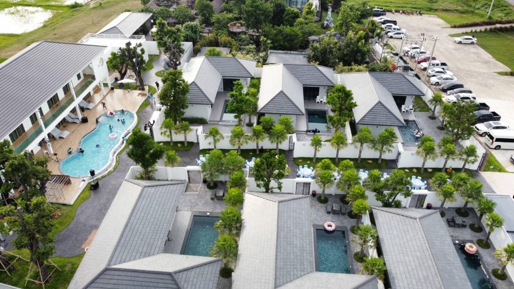 New Hotel &amp; Café at Khon Kaen for Sale, Sale only 70MB ❗ always full