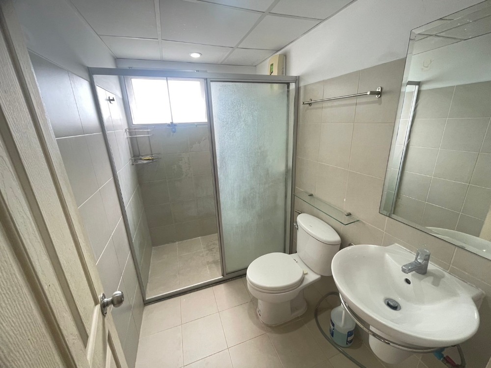 Condo for rent Supalai Park Ratchaphruek-Phetkasem 69 sq m., pool view, ready to move in – รูปที่ 4