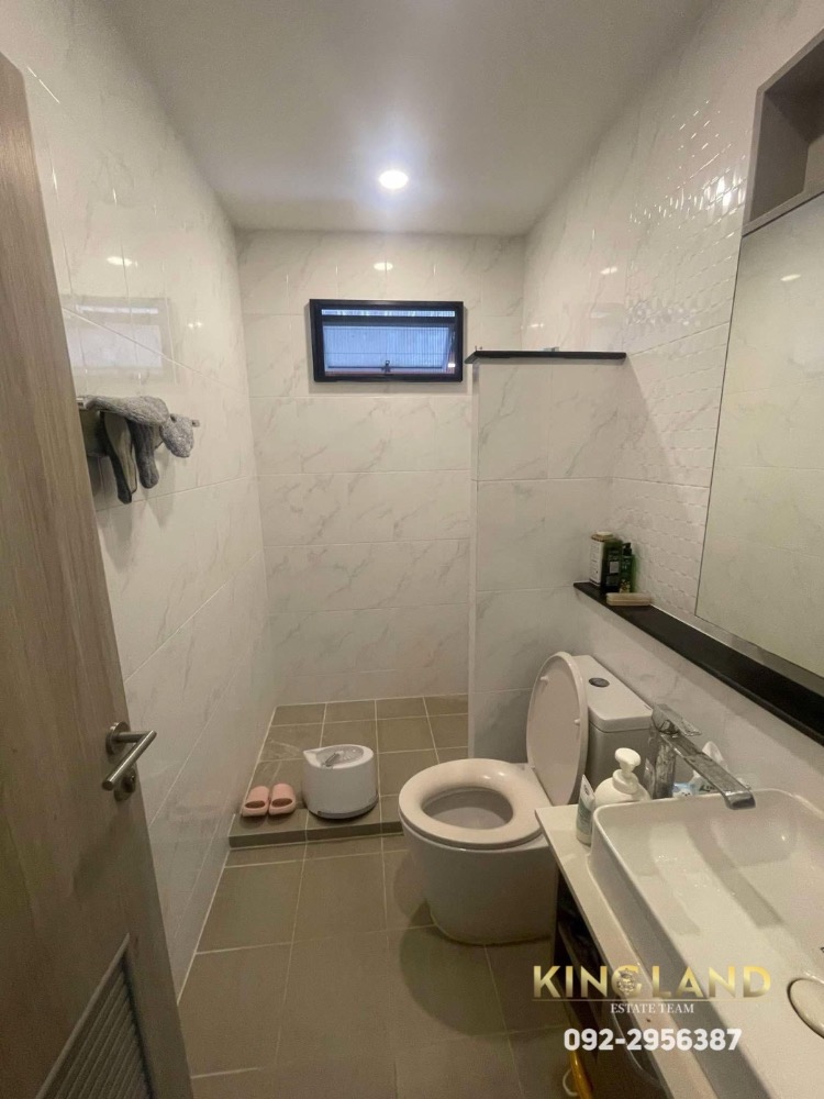#For rent, 2-storey single house, Perfect Place Rangsit-Bangpoon, built-in, ready to move in, 3 bedrooms, 3 bathrooms, parking for 2 cars, good location, next to Udonratthaya Expressway, the front of the house faces north #Accept foreigners 📣Rental price  – รูปที่ 4