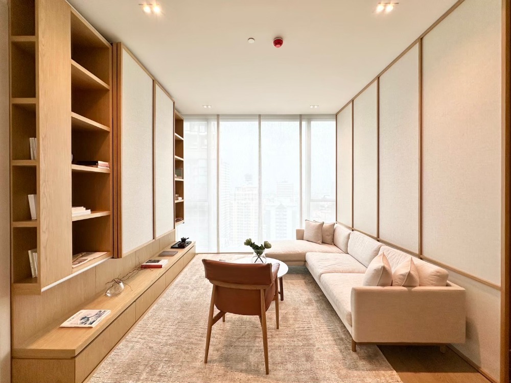 คอนโด Super Luxury ใจกลางทองหล่อ🔥The Strand Thonglor (1 ห้องนอน, 53 ตร.ม.) เพียง 18.9 MB เท่านั้น!! Tel.0922635410 (เอิร์ธ) คอนโด Super Luxury ใจกลางทองหล่อ🔥The Strand Thonglor (1 ห้องนอน, 53 ตร.ม.) เพียง 18.9 MB เท่านั้น!! Tel.0922635410 (เอิร์ธ)