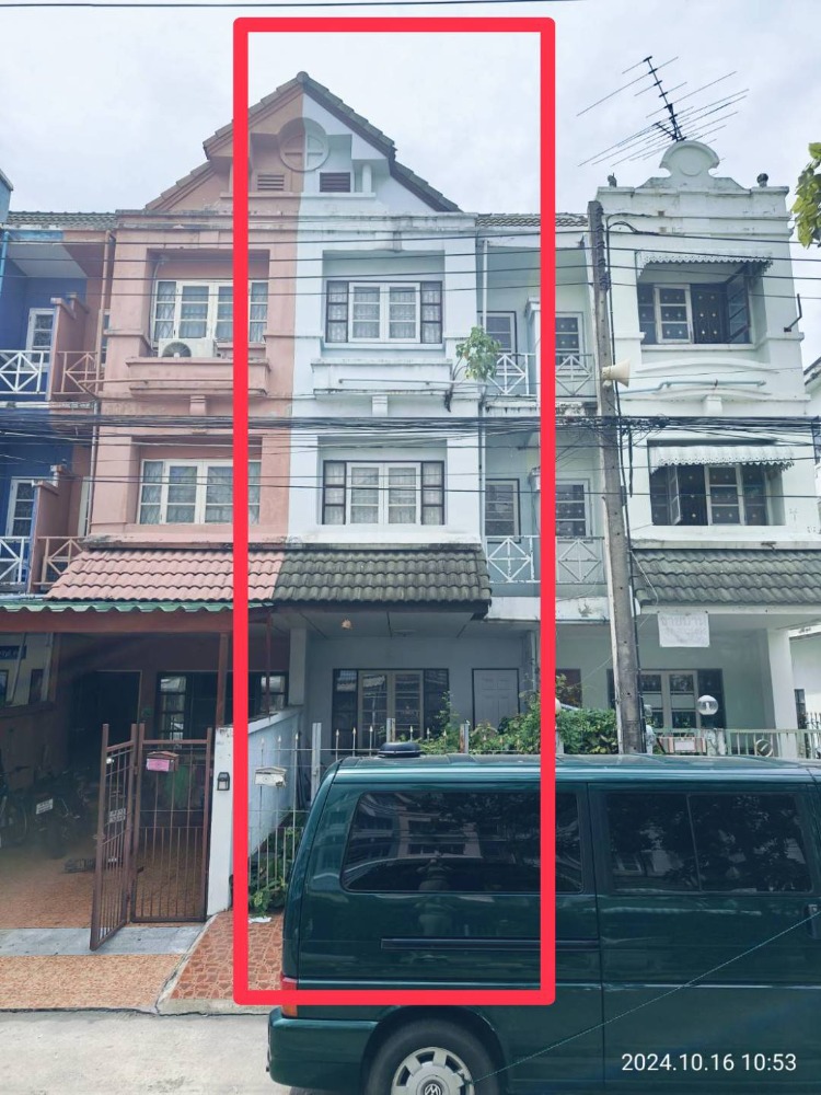 ทาวน์เฮ้าส์ 3 ชั้น หมู่บ้านลัลลี่วิลล์ ลําลูกกา-คลอง 2 ปทุมธานี (เนื้อที่ 21 ตารางวา พื้นไม้มะค่าทั้งหลัง) – รูปที่ 2