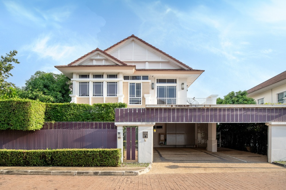Sell at Nantawan Chaengwattana-Ratchapruek University, plot a built-in corner in the whole 120.4 sq.w., 249 sqm. Ready to move in. Sell at Nantawan Chaengwattana-Ratchapruek University, plot a built-in corner in the whole 120.4 sq.w., 249 sqm. Ready to move in.