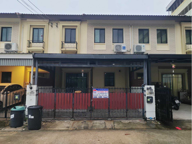 Townhouse for sale, 2 floors, Pruksa Ville Village, Tiwanon-Rangsit (Ban Klang), 140 sq m. Townhouse for sale, 2 floors, Pruksa Ville Village, Tiwanon-Rangsit (Ban Klang), 140 sq m.