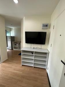 K-6038 Urgent sale! LPN Ville On Nut 46 Condo, best price in the project.