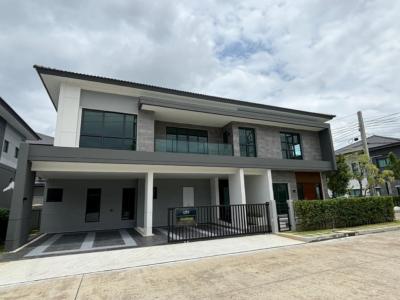 ขาย บ้านหรู The City บางนา หลังใหญ่ เนื้อที่ 80 ตร.ว. พื้นที่ใช้สอย 488 ตร.ม. 5 ห้องนอน 6 ห้องน้ำ จอดรถได้ 4 คัน