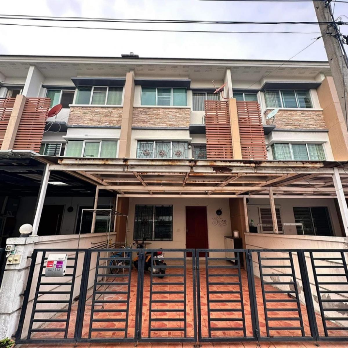 📢👇 ขายพร้อมผู้เช่าถึง 31 ธันวาคม 2569
ทาวน์โฮม 3 ชั้นใน หมู่บ้านทาวน์พลัส เกษตรนวมินทร์ 📢👇 ขายพร้อมผู้เช่าถึง 31 ธันวาคม 2569
ทาวน์โฮม 3 ชั้นใน หมู่บ้านทาวน์พลัส เกษตรนวมินทร์